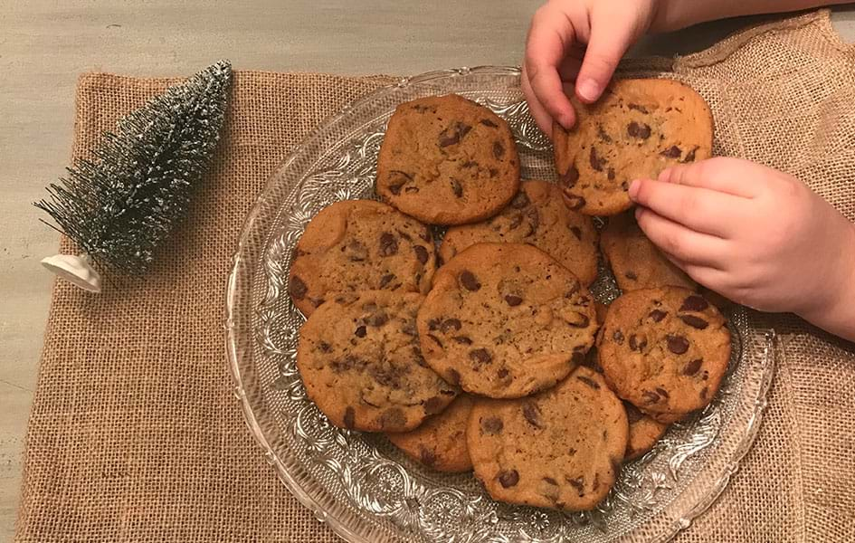 bonne action pour Noël : offrir des douceurs à ses voisins