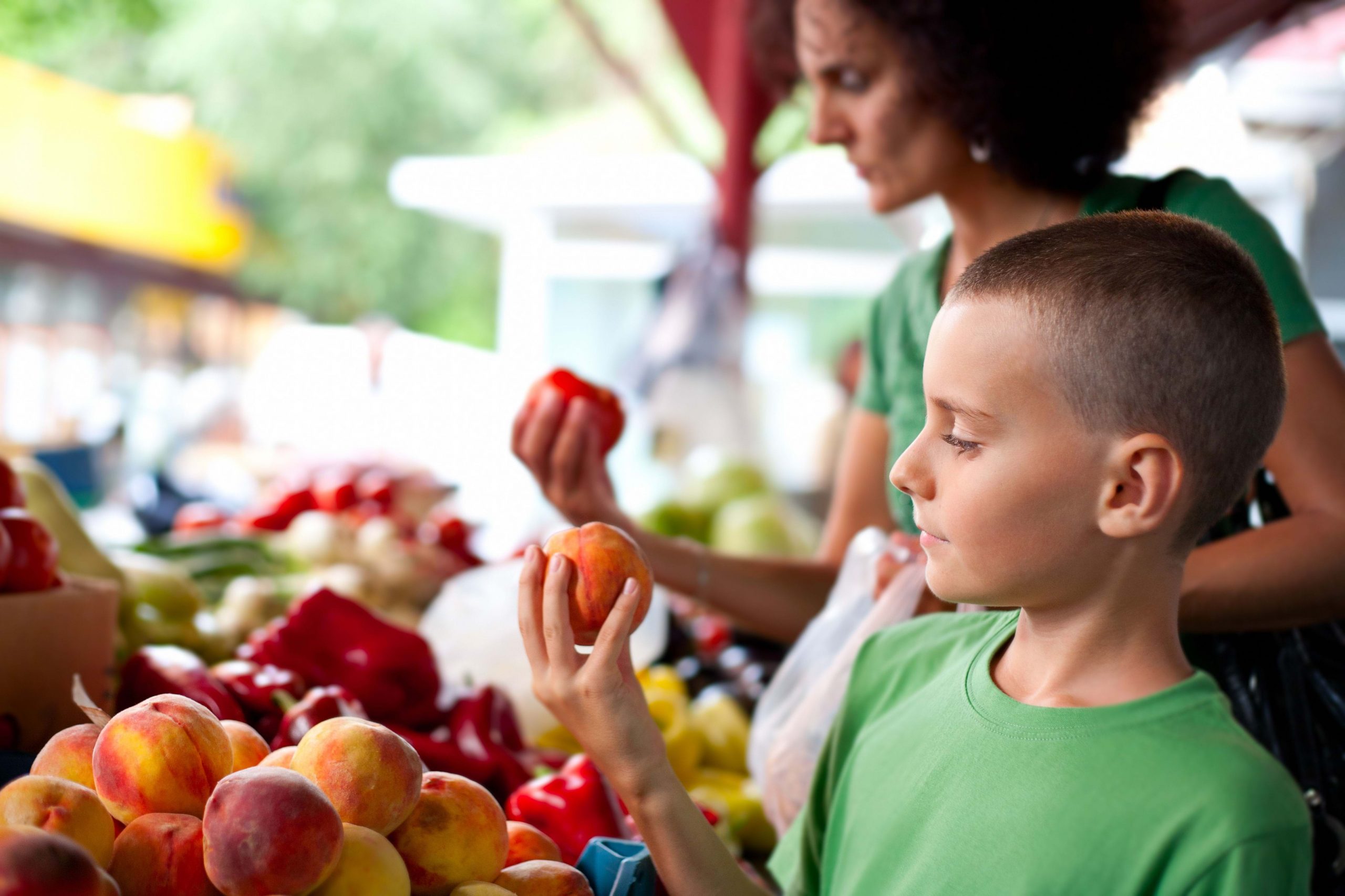 Family activities: Visit the local farmers markets